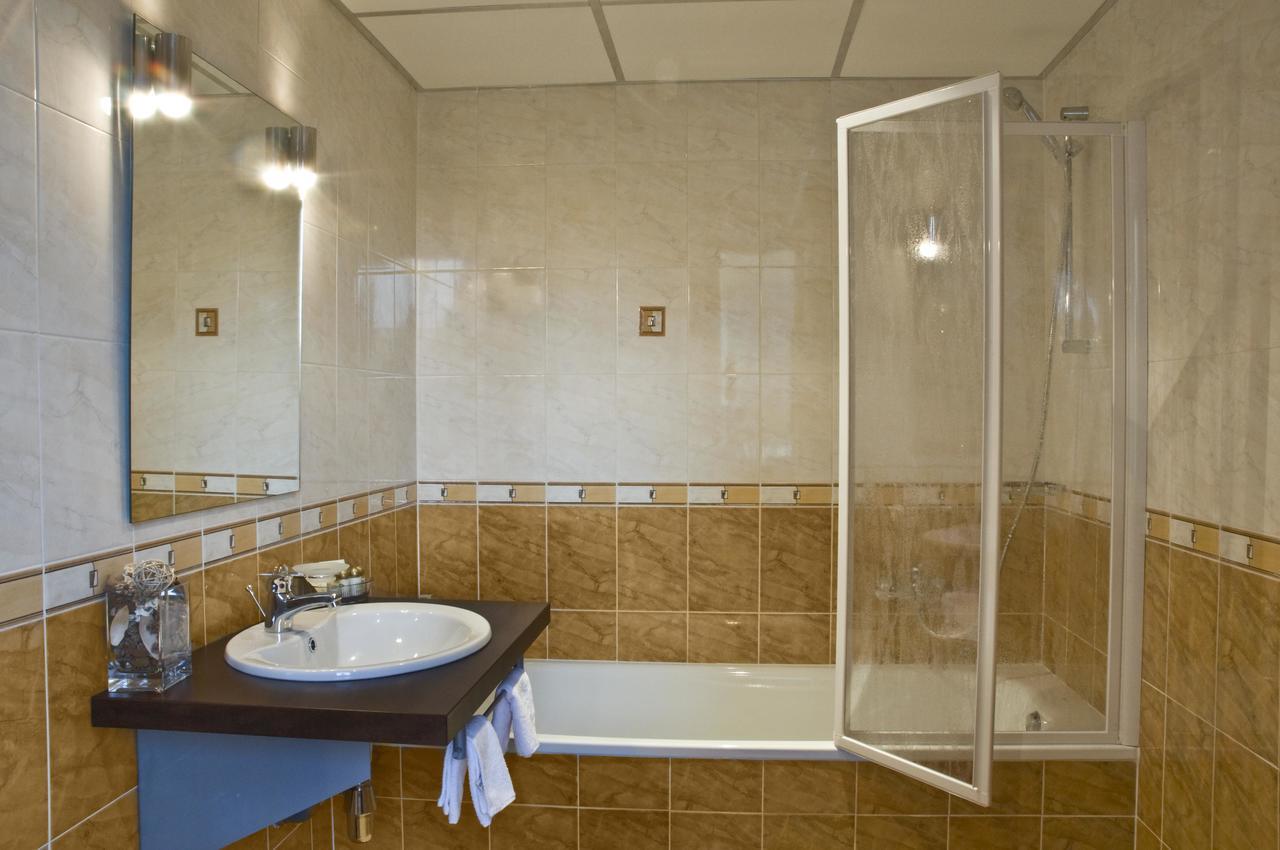 Hotel 4 Zona Sofia Eksteriør billede