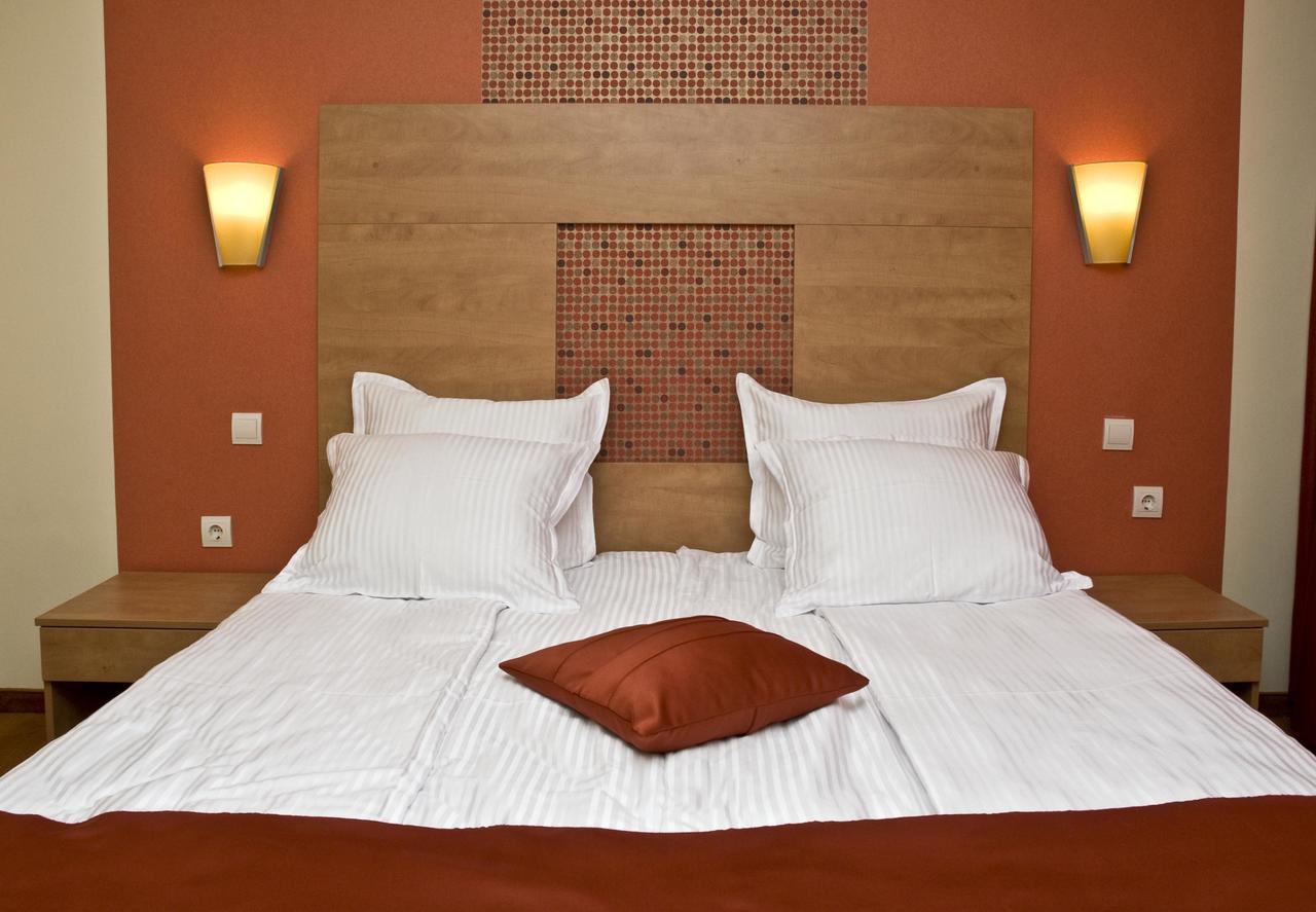 Hotel 4 Zona Sofia Eksteriør billede